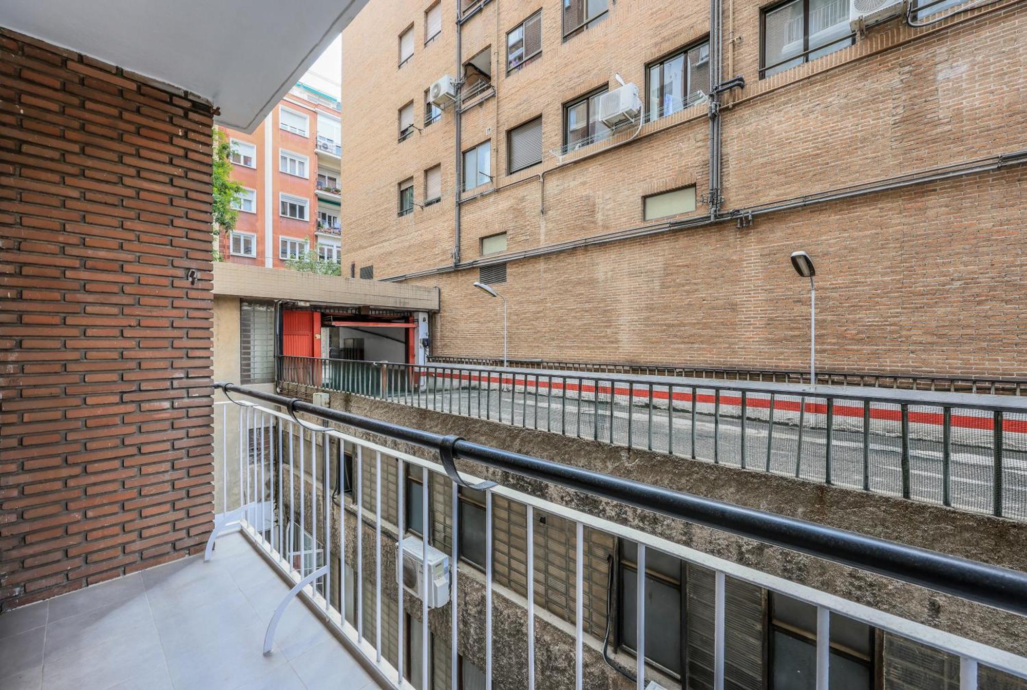 Amazinn Places Chamberi Madrid Kültér fotó